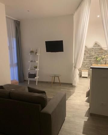 Vecchie Mura G Santo Stefano di Magra Bagian luar foto